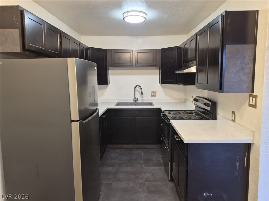 1831 N Walnut Road – photo 1