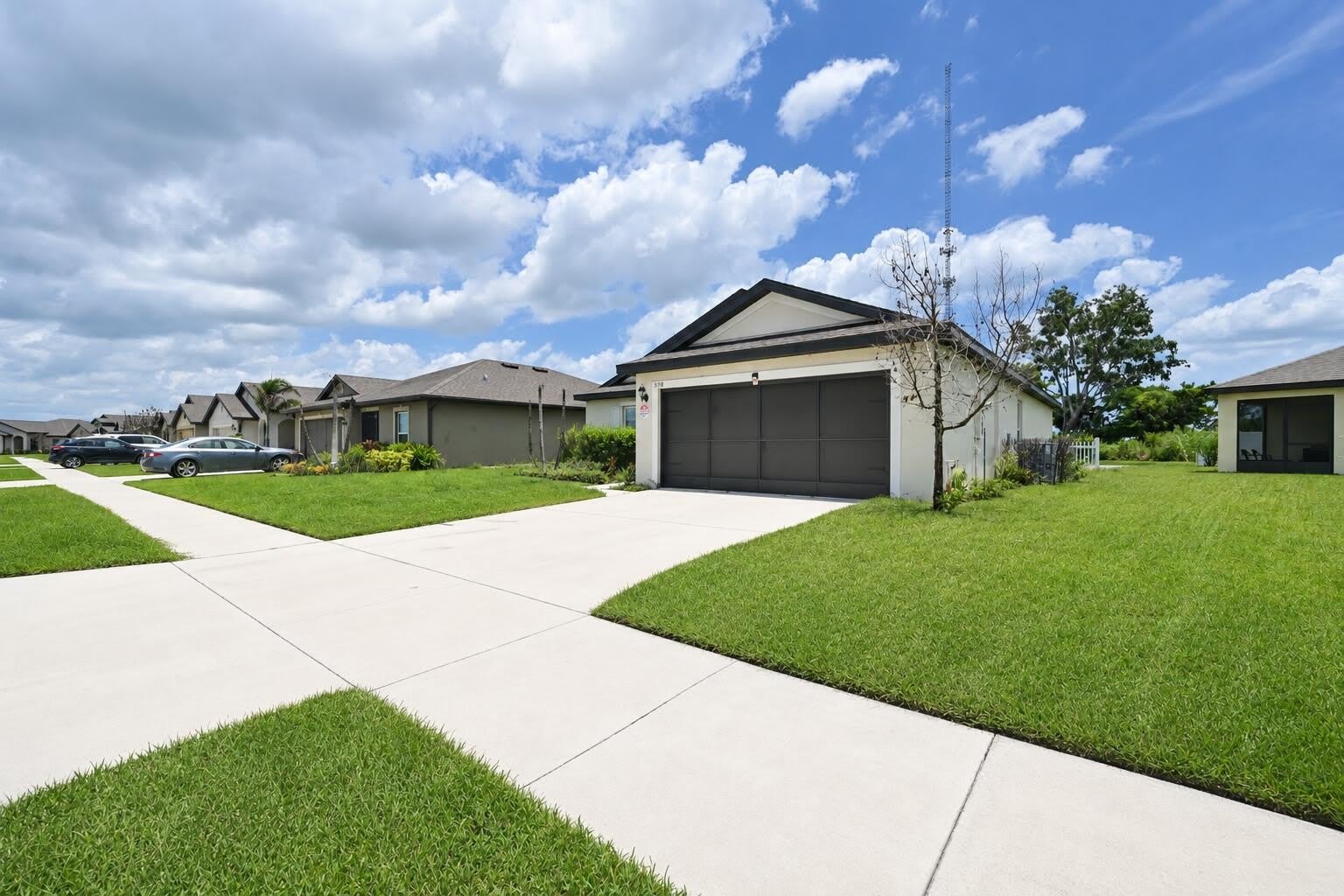 5318 Imagination Drive – photo 3