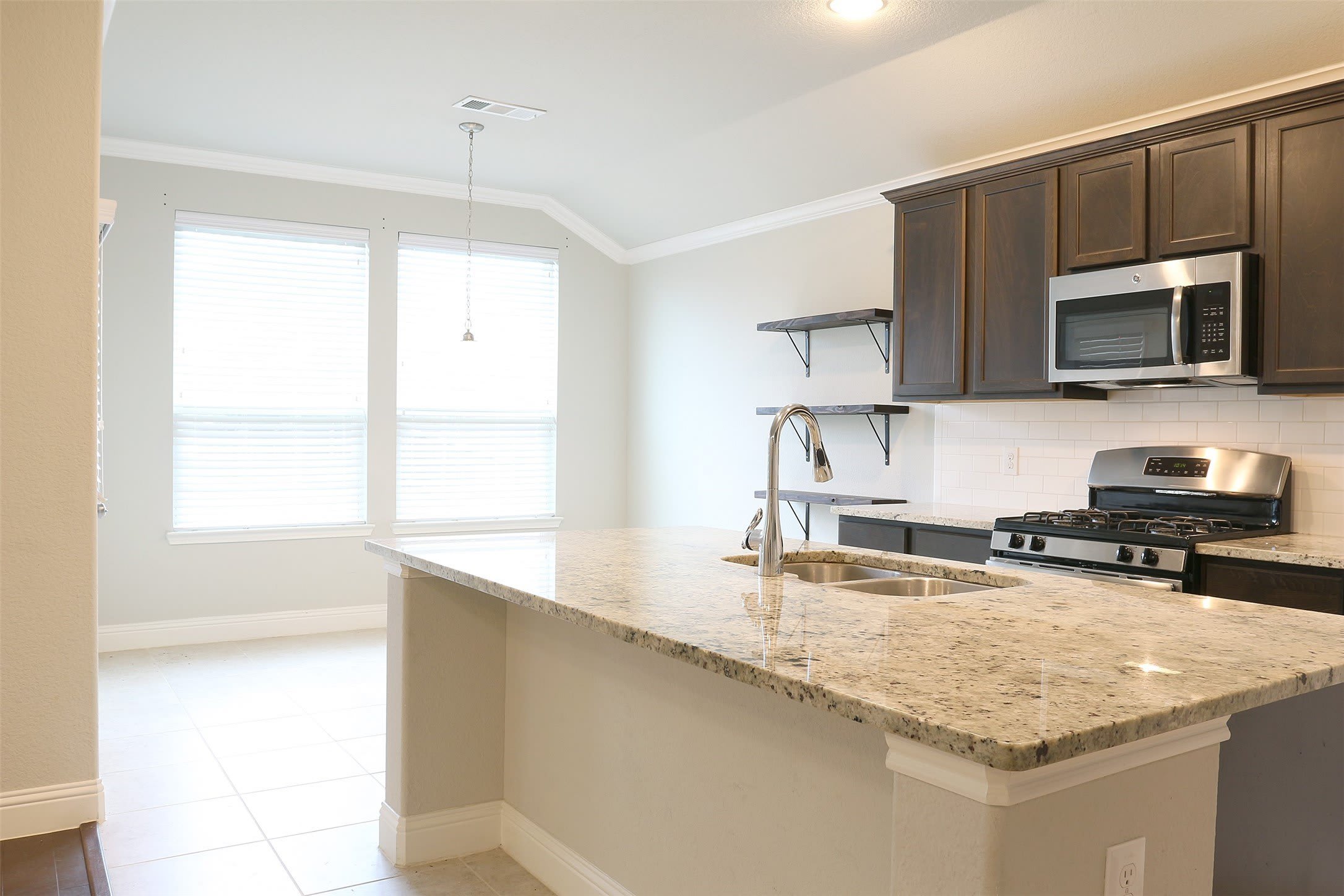 1108 Kingston Court – photo 2
