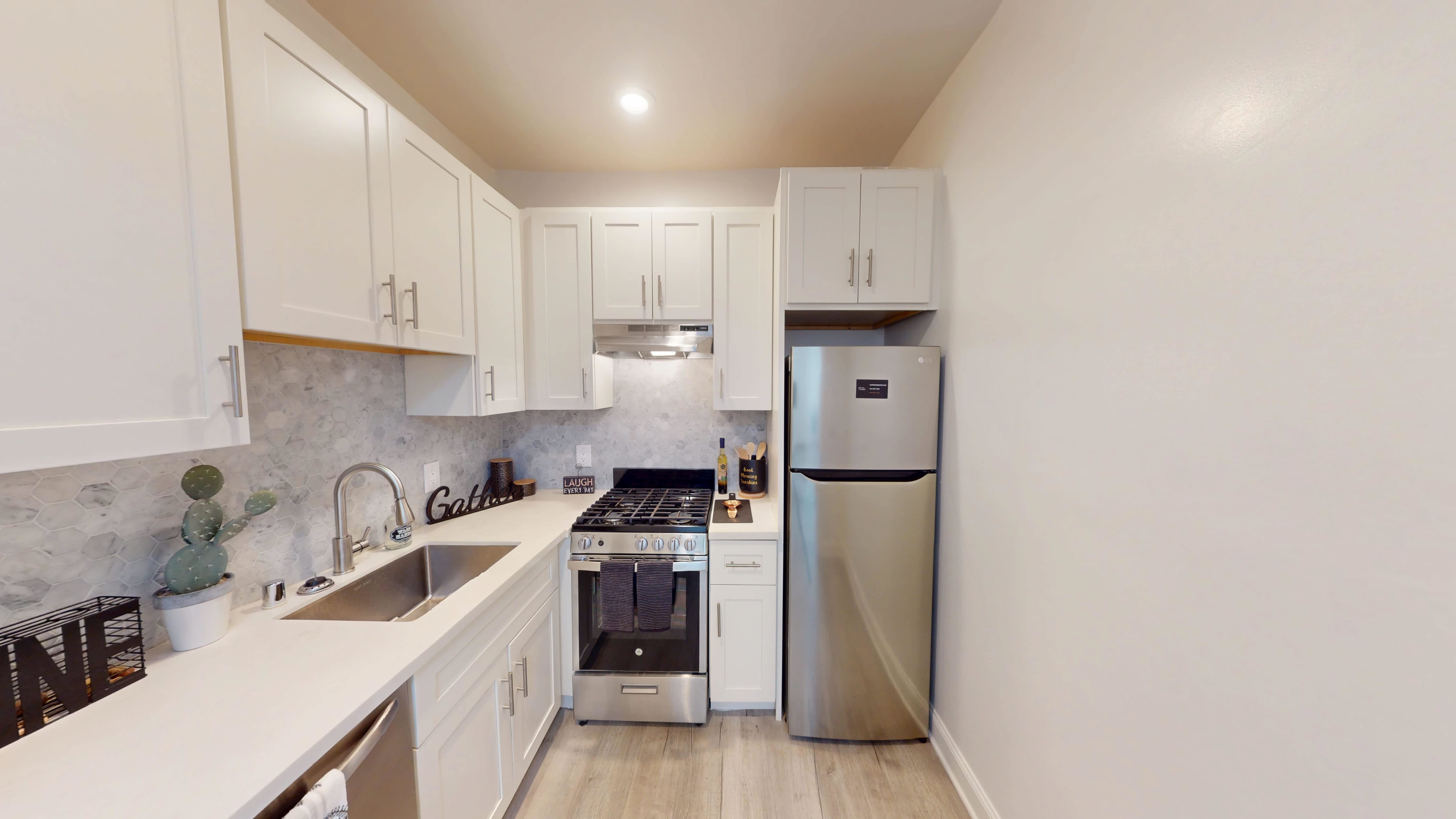 1395 Golden Gate Avenue – photo 3