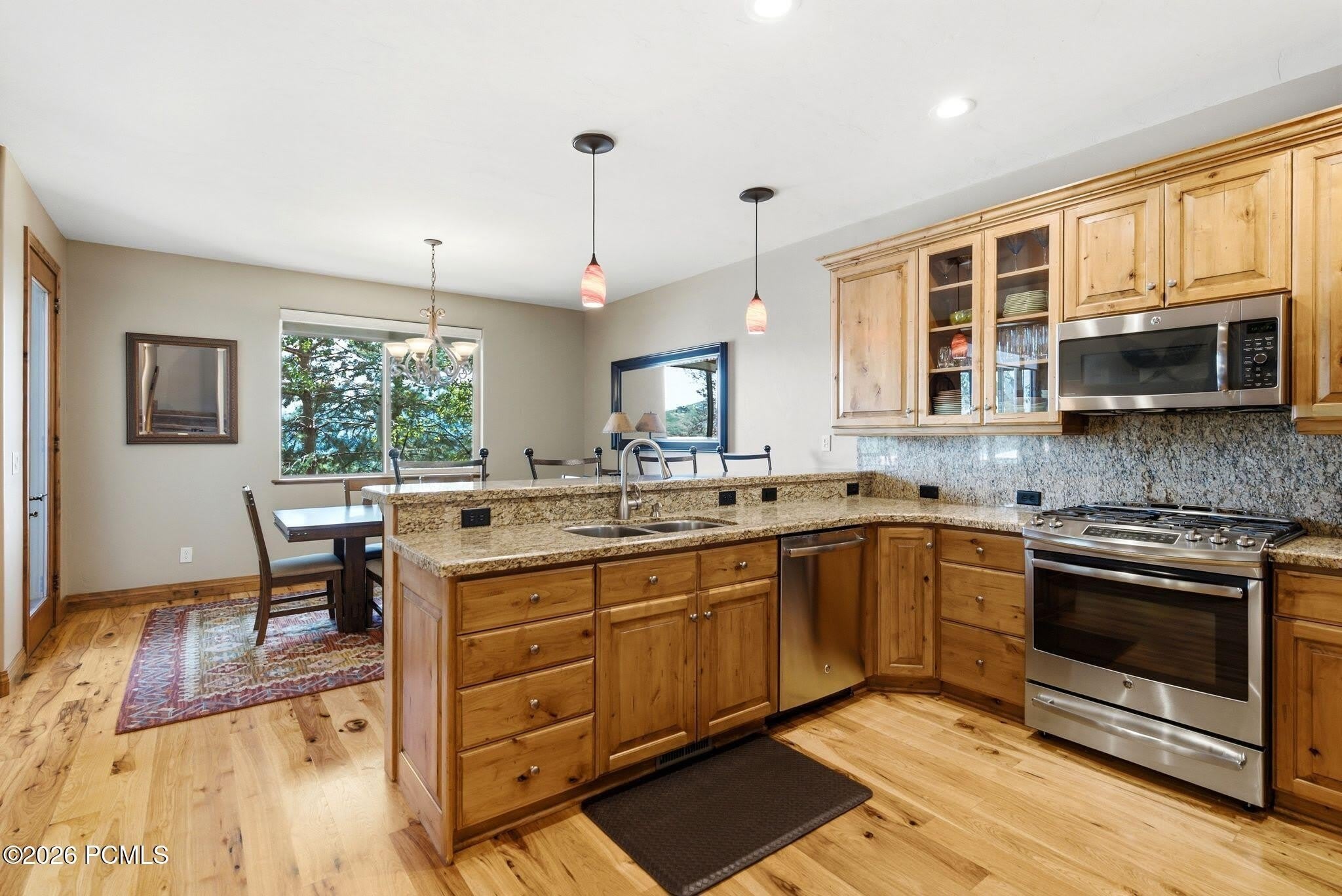 1072 N Turnberry Court – photo 5