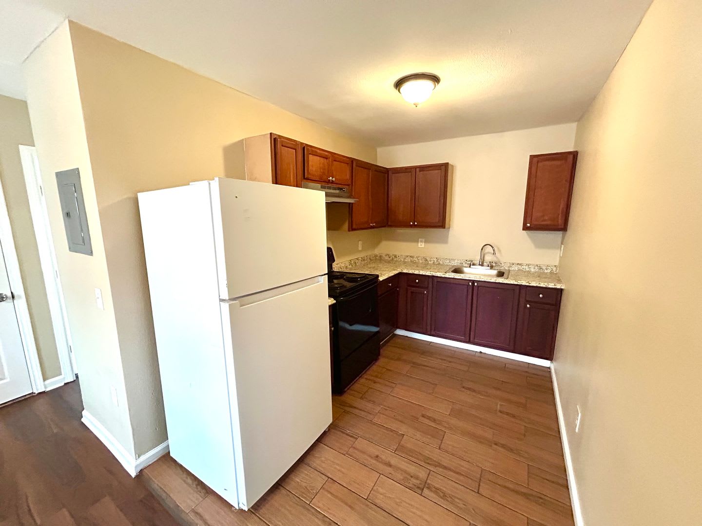 Move In Special 2 Bedroom 1 Bath Unit Near Lackland Afb – photo 4