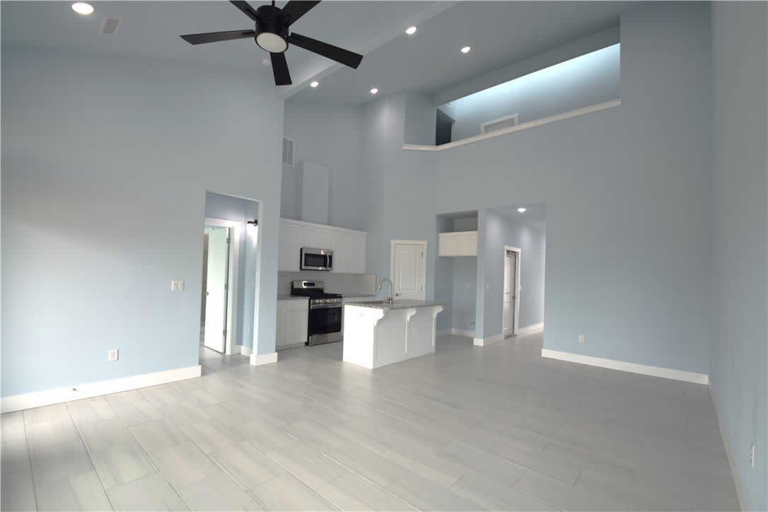 1860 Garnet Avenue – photo 4