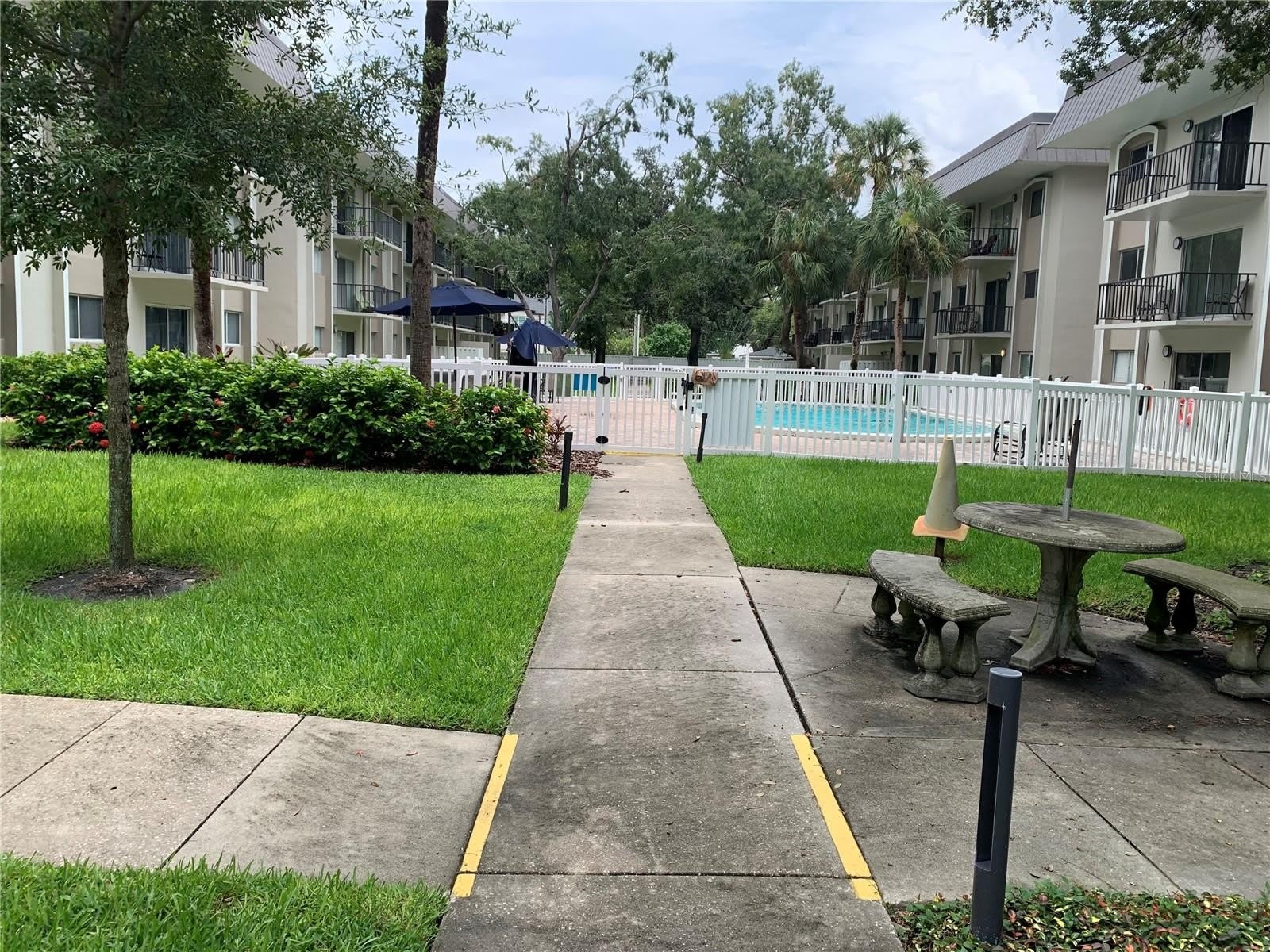 4611 W FIG Street – photo 3