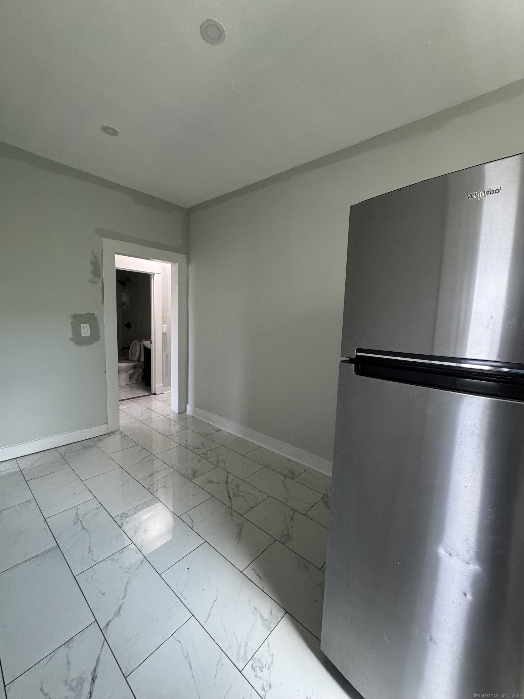 648 Ferry Street – photo 3