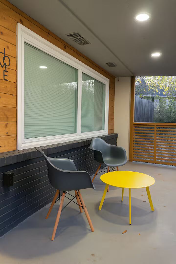 Room in 3 Bedroom Home in Riverdale – photo 4