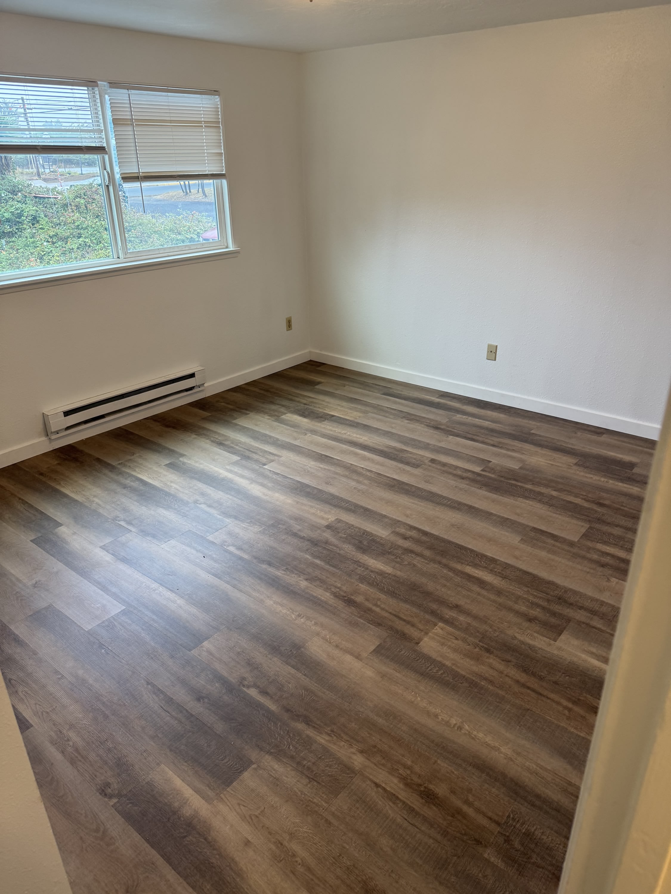 226 Northeast 3rd Street (New) – photo 3