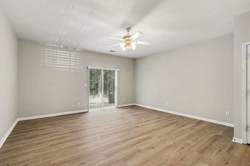 2224 Winthrop Chase Dr – photo 5