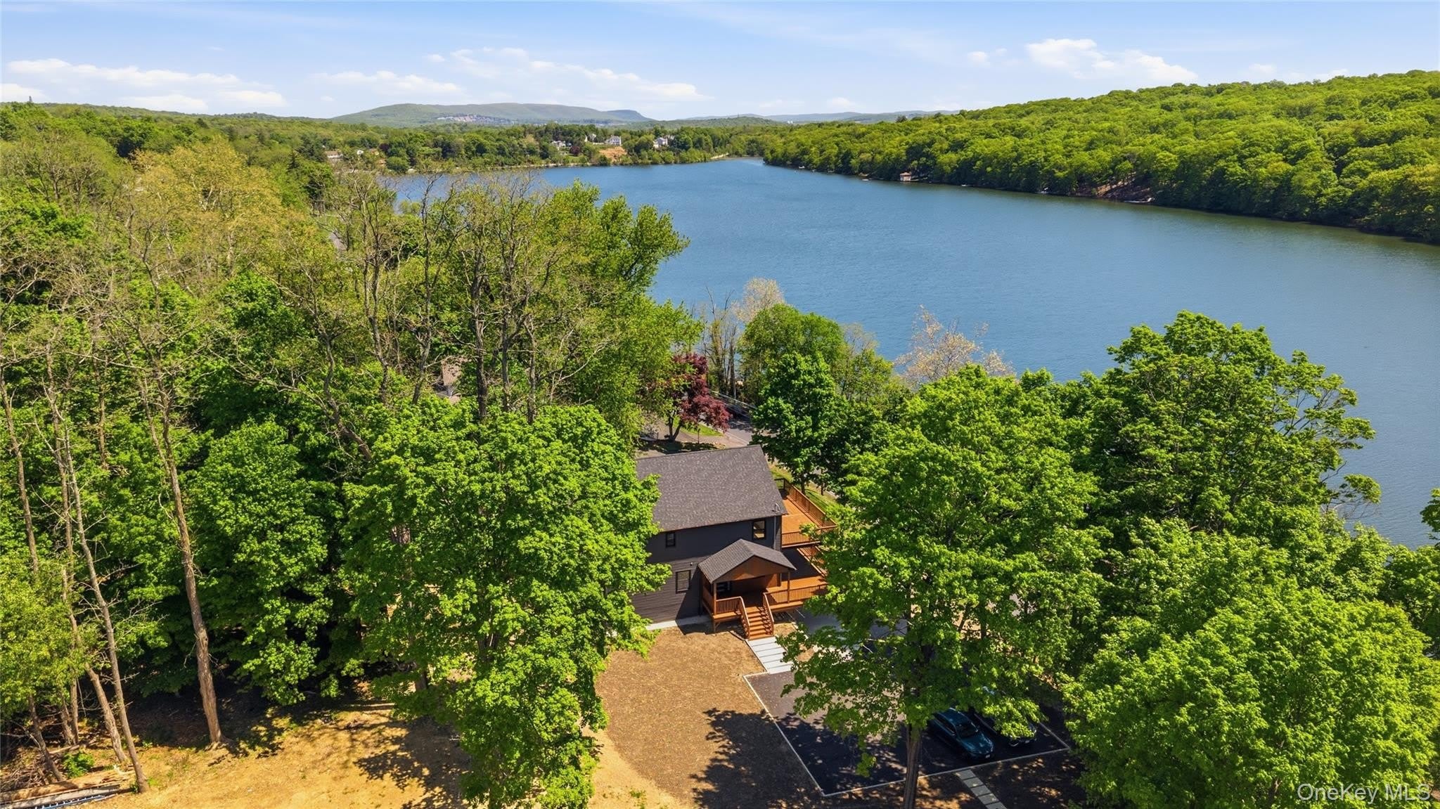 548 Lakes Road – photo 4