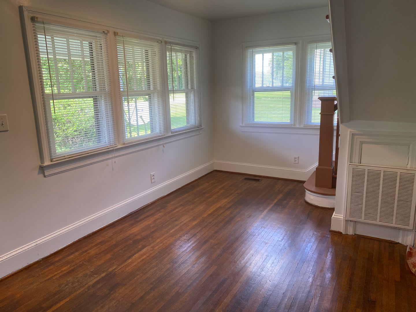2 BR 1 BA Close to Hospital – photo 3