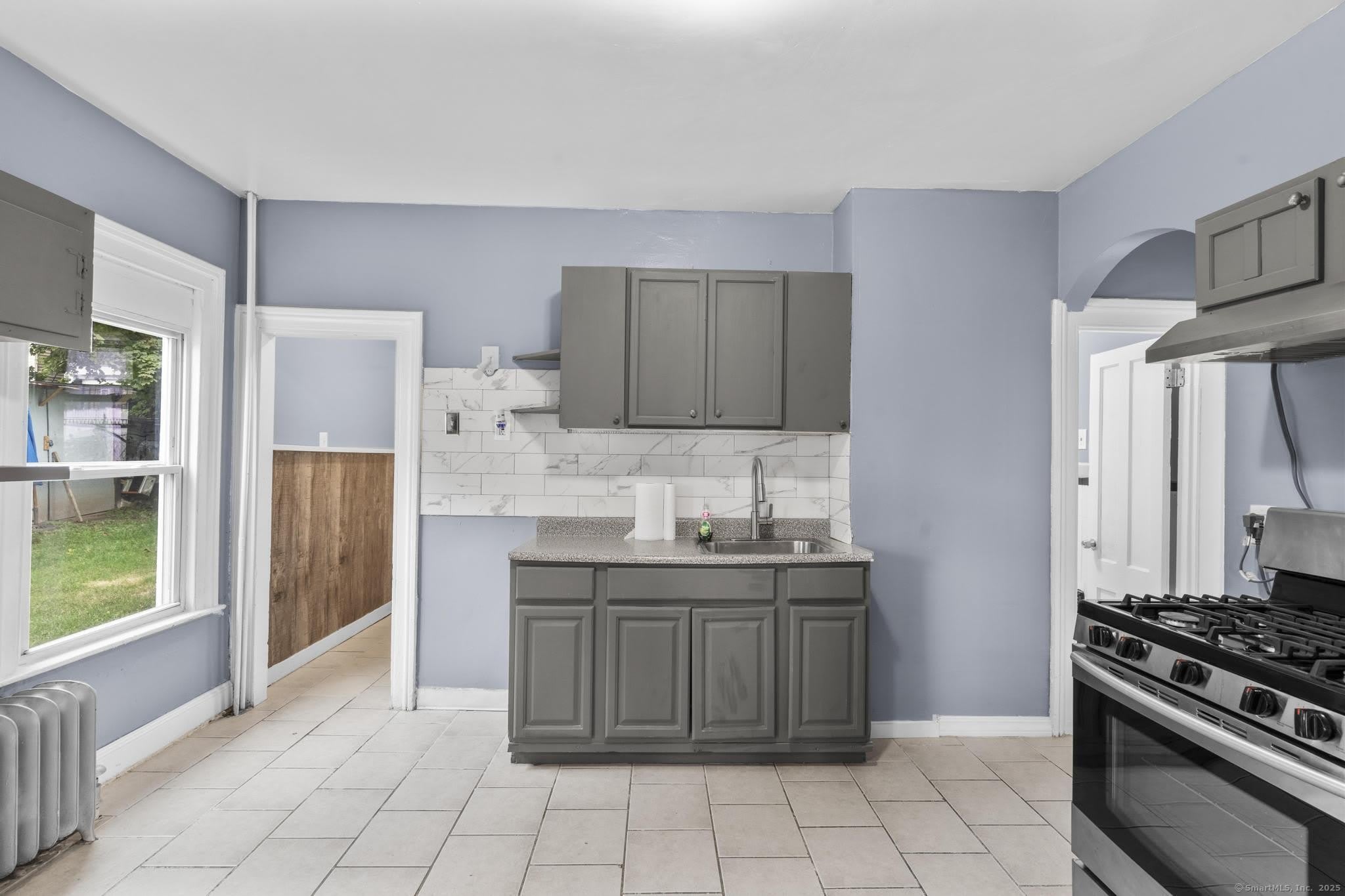1105 N Main Street – photo 4