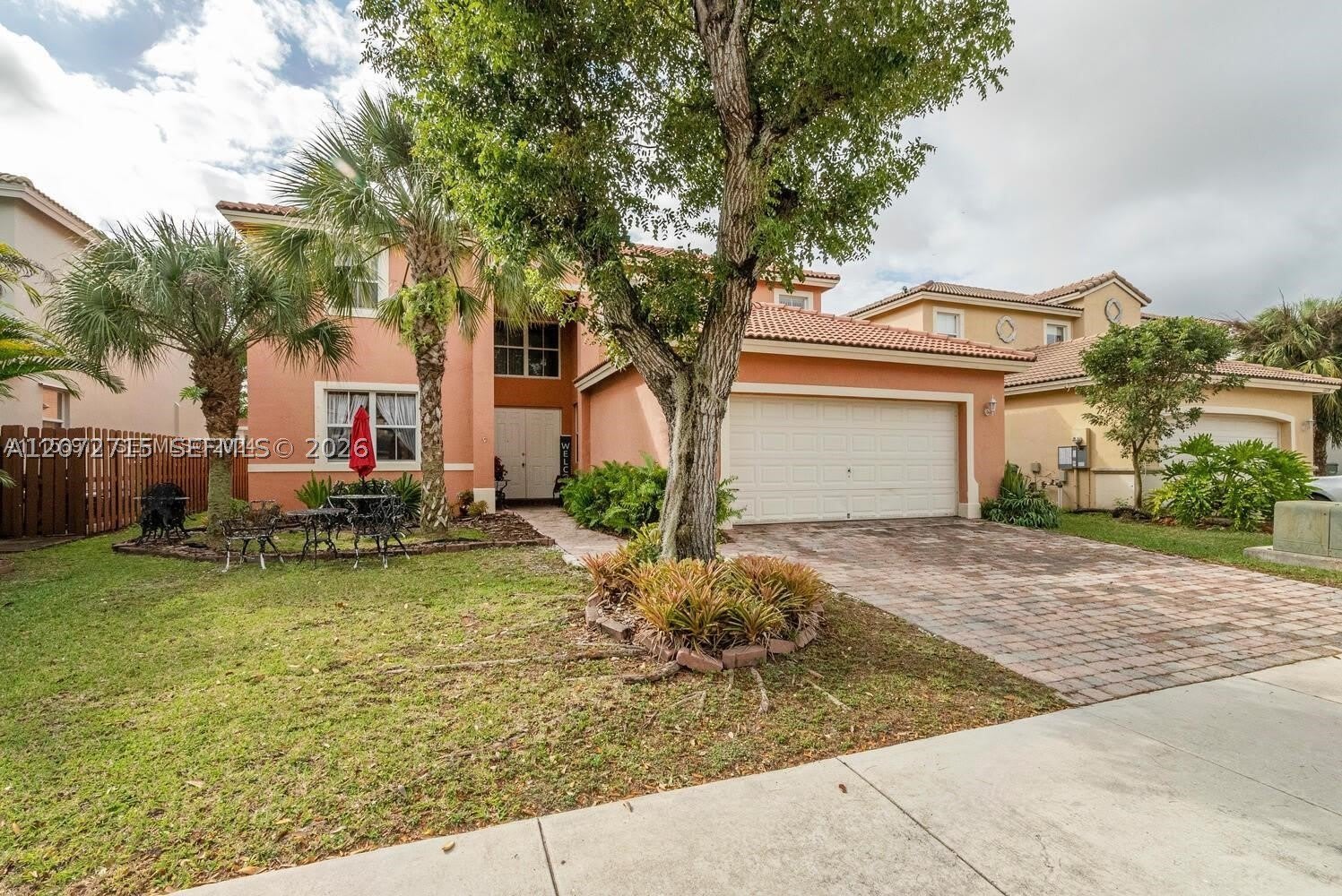 1606 SE 16th St – photo 1