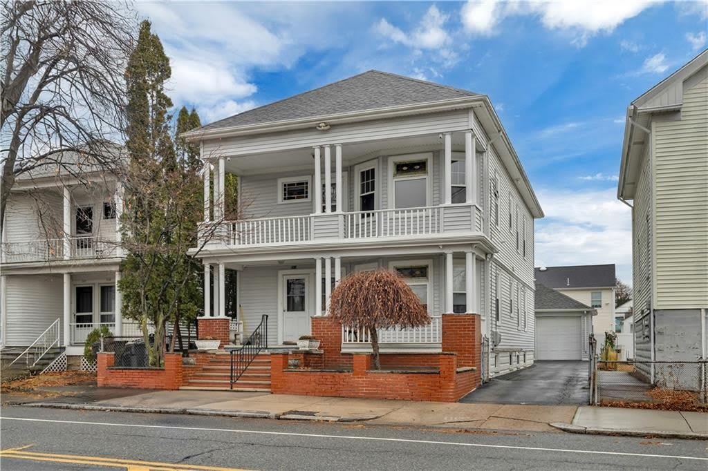 711 Academy Avenue – photo 2