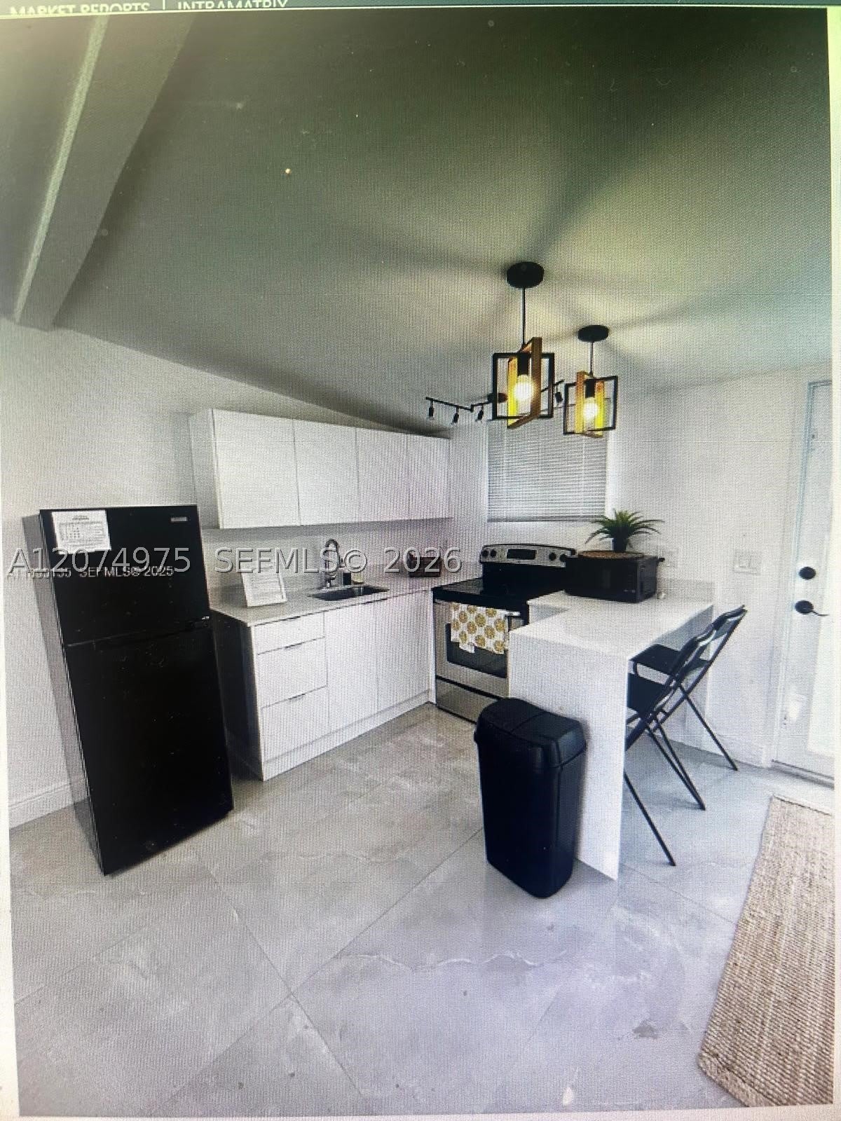 1947 NW 33rd St – photo 4
