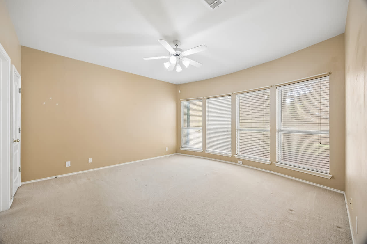 121 Ozuna Drive – photo 5
