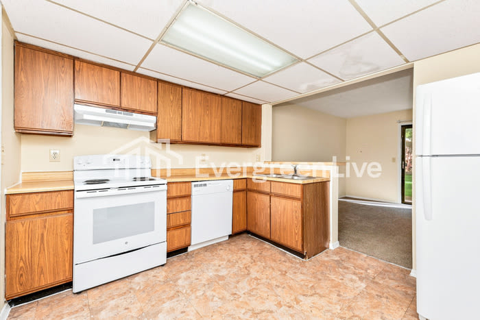 2470 Cross Village Drive – photo 5