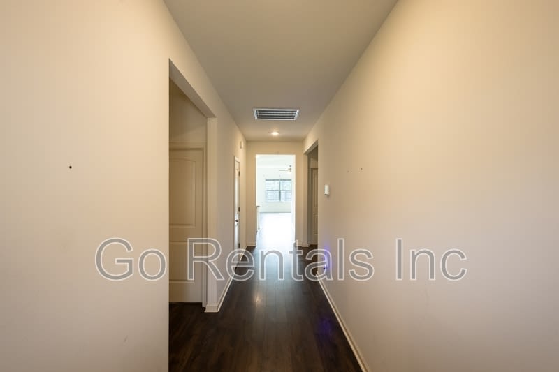 5791 Mountain View Trail – photo 2