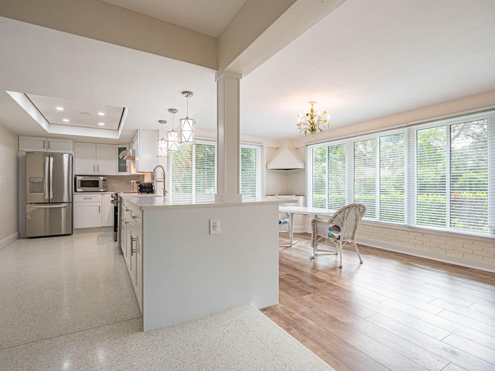 626 Honeysuckle Lane – photo 5