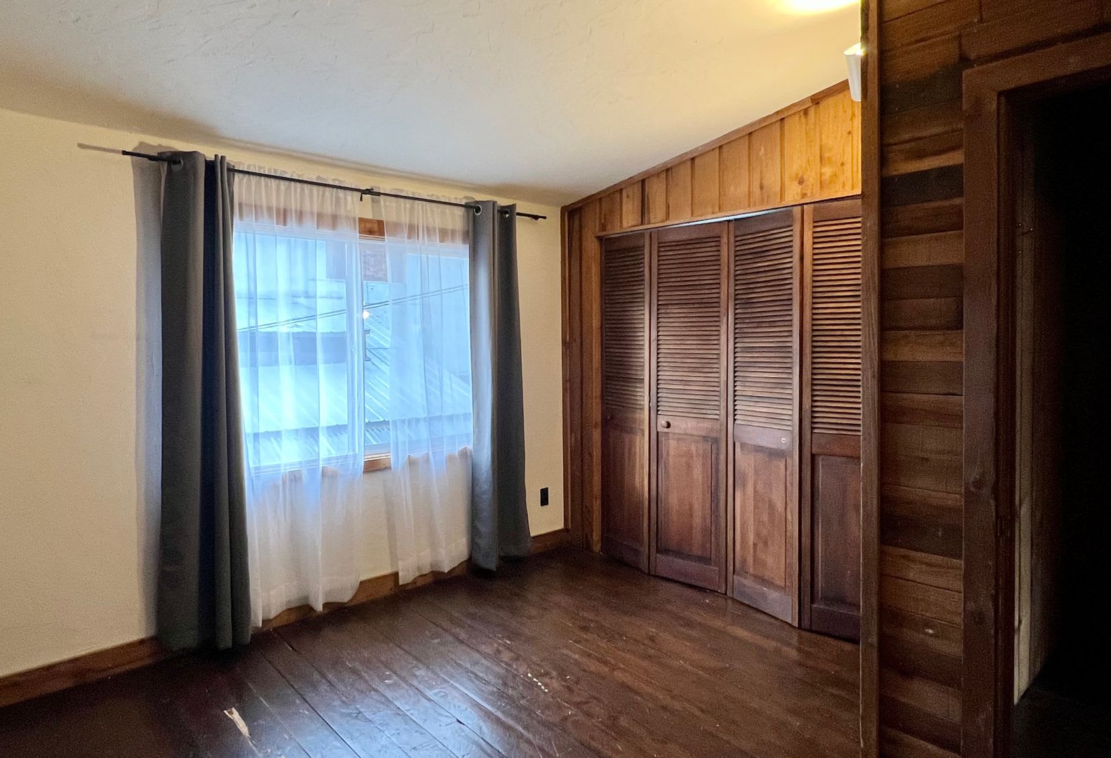Downtown 2bedroom Townhome – photo 4