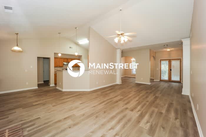 6245 New Magnolia Place – photo 3