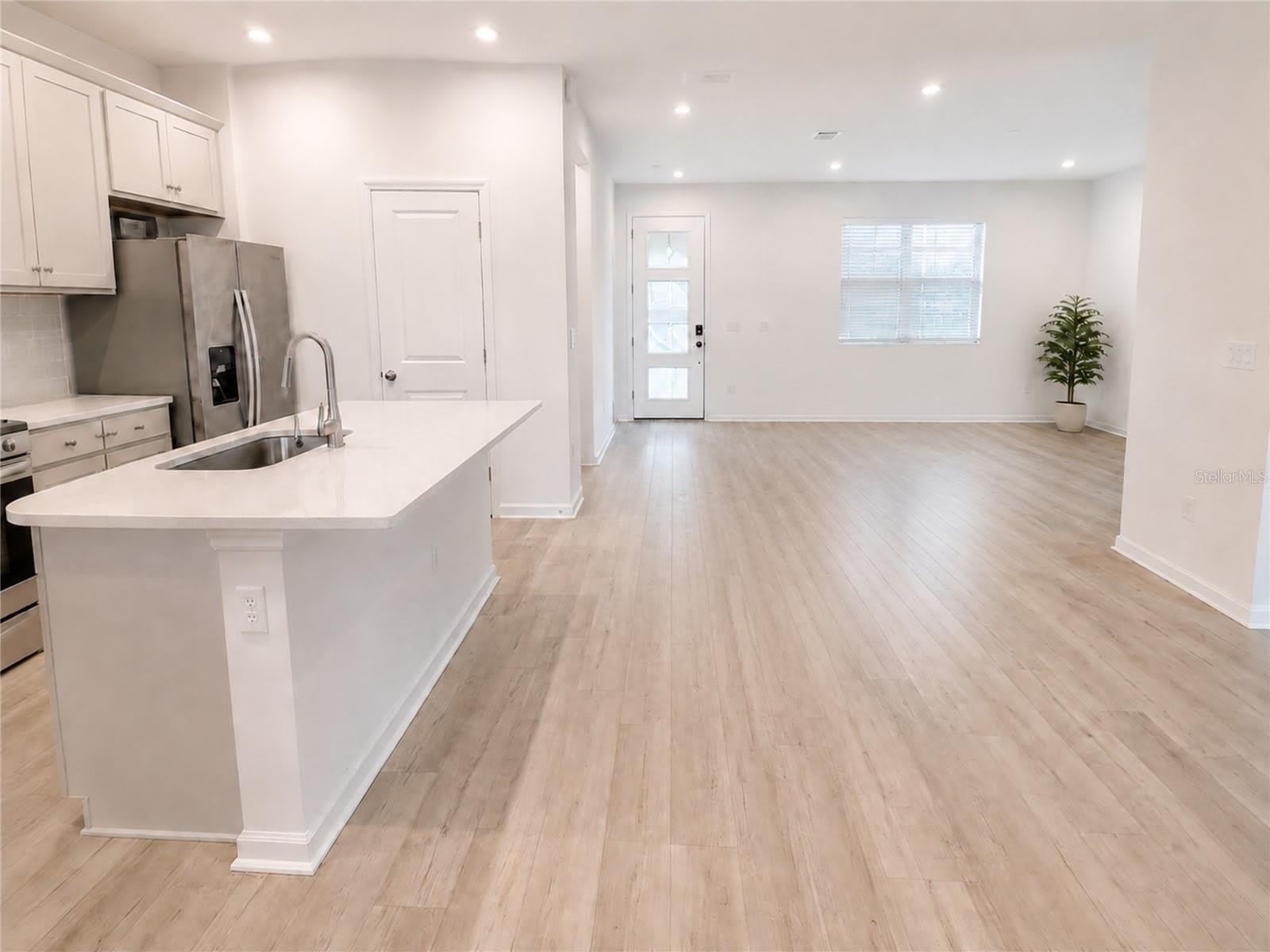 11420 SUNSAIL Avenue – photo 5