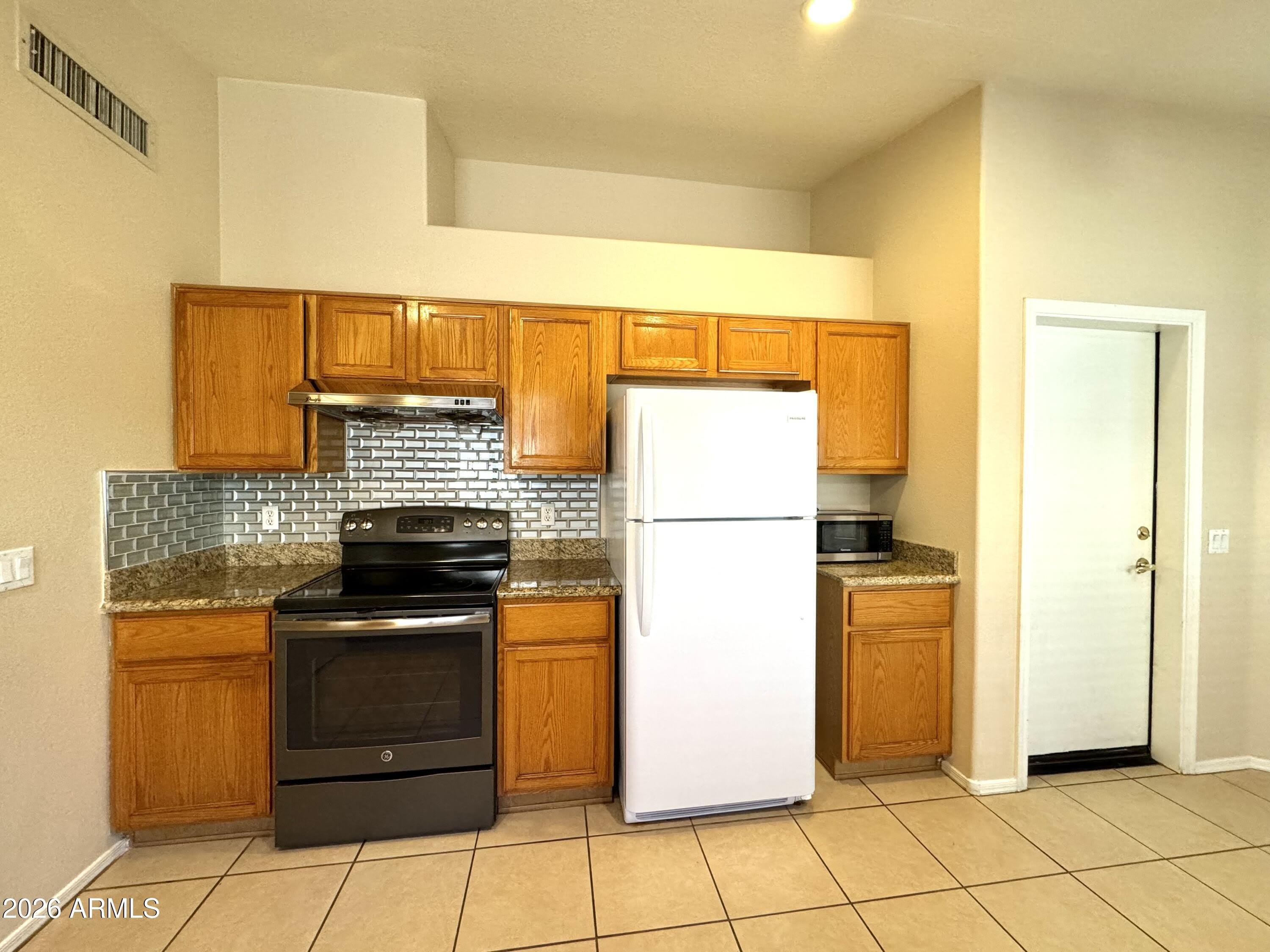 629 N KENNETH Place – photo 3