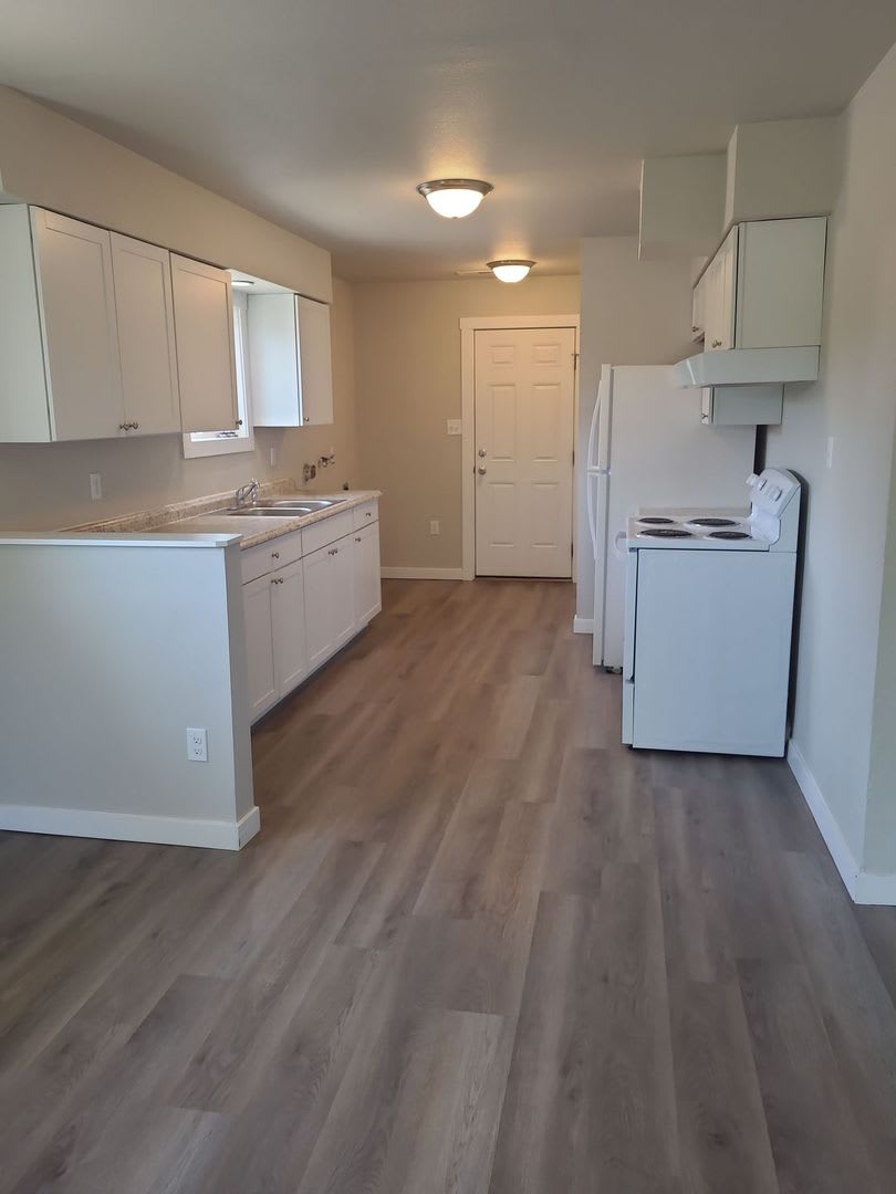 1105 ARLINGTON – photo 2