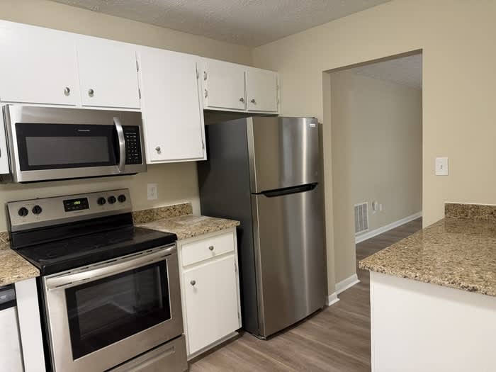 1705 Cedar Shoals Drive – photo 4