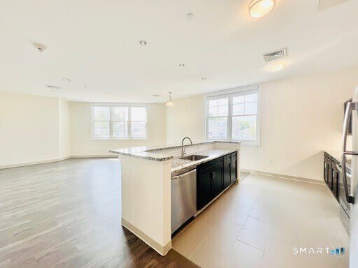 215 Stillwater Avenue – photo 3