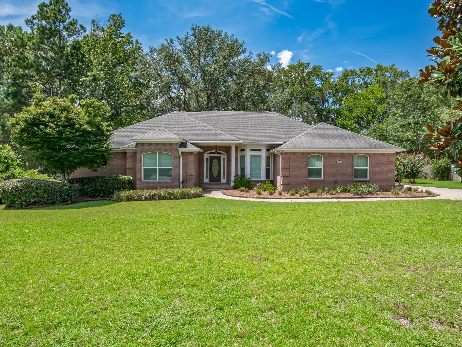 6326 GLASGOW Drive – photo 1