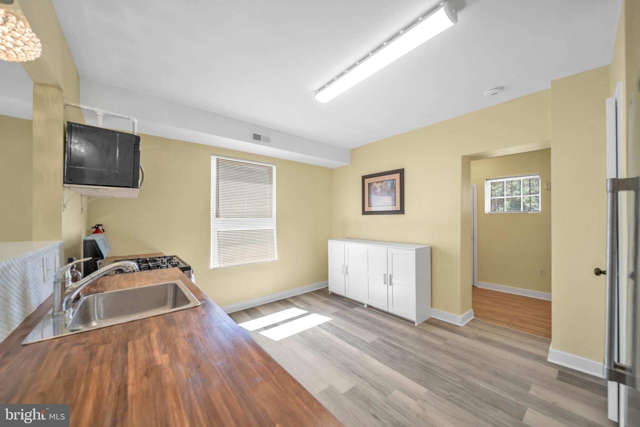 2712 SHERMAN Avenue NW – photo 5