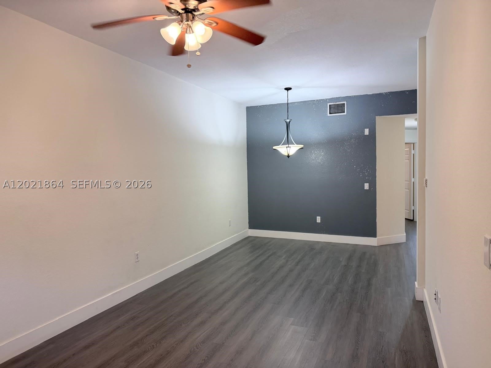 3585 NE 5th St – photo 5