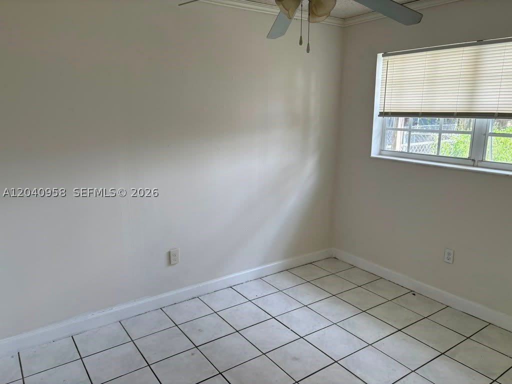 5411 SW 38th Ct – photo 4