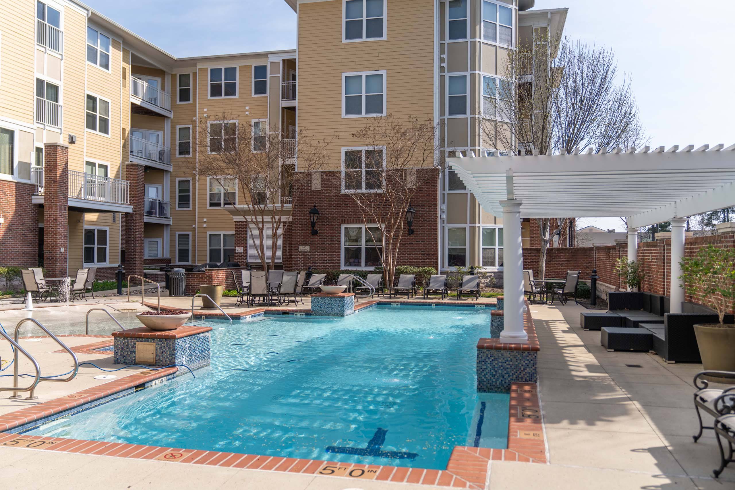 Harvard Apartments – photo 3