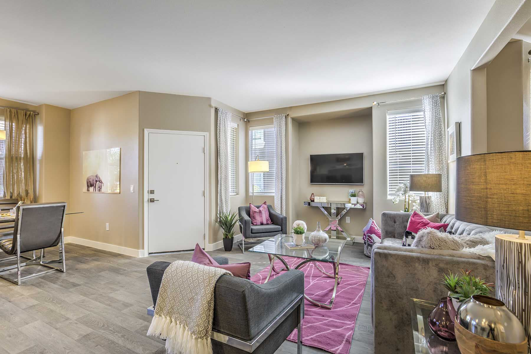8013 Shorecrest Drive – photo 5