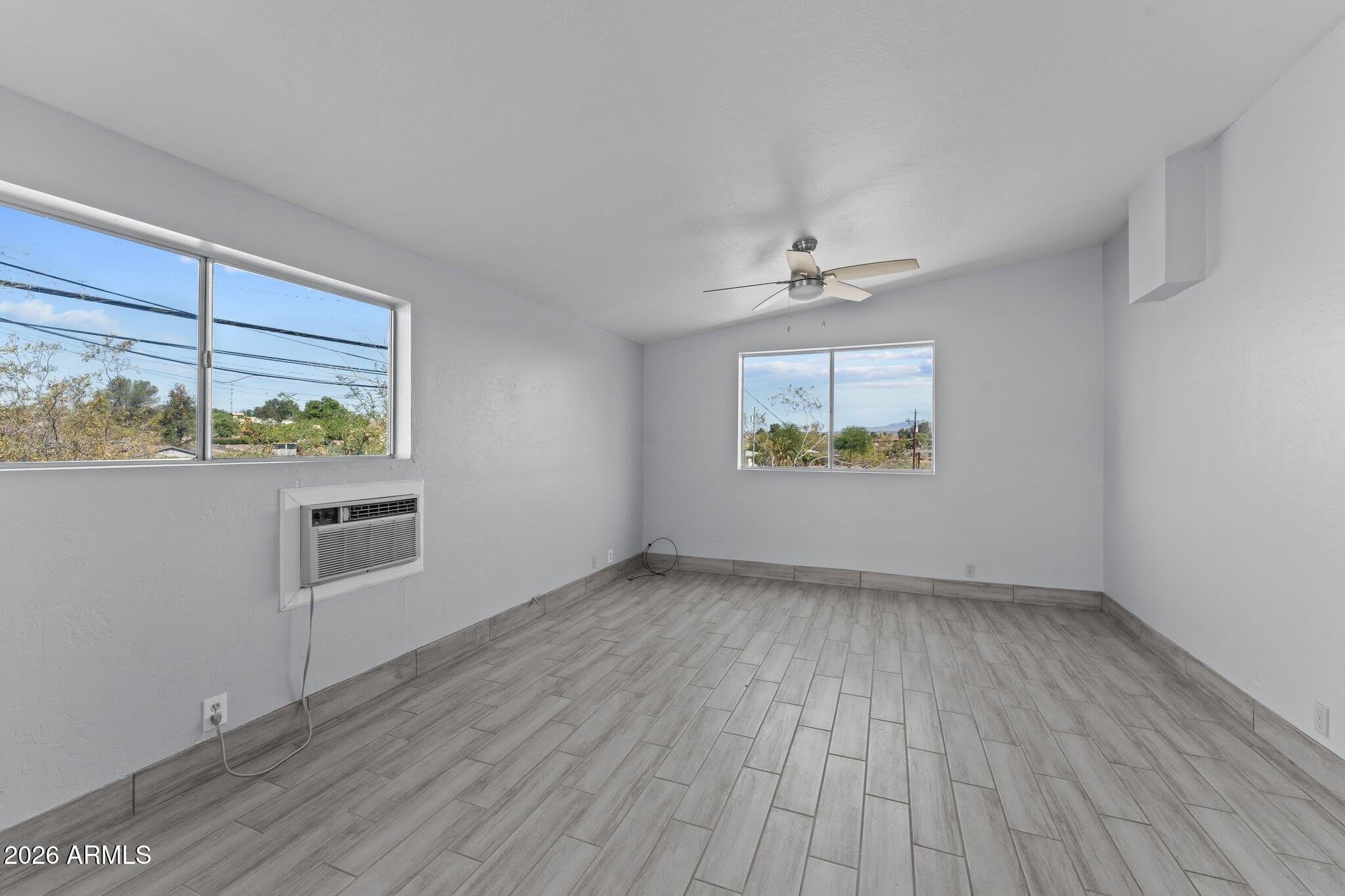 692 W Wickenburg Way – photo 5