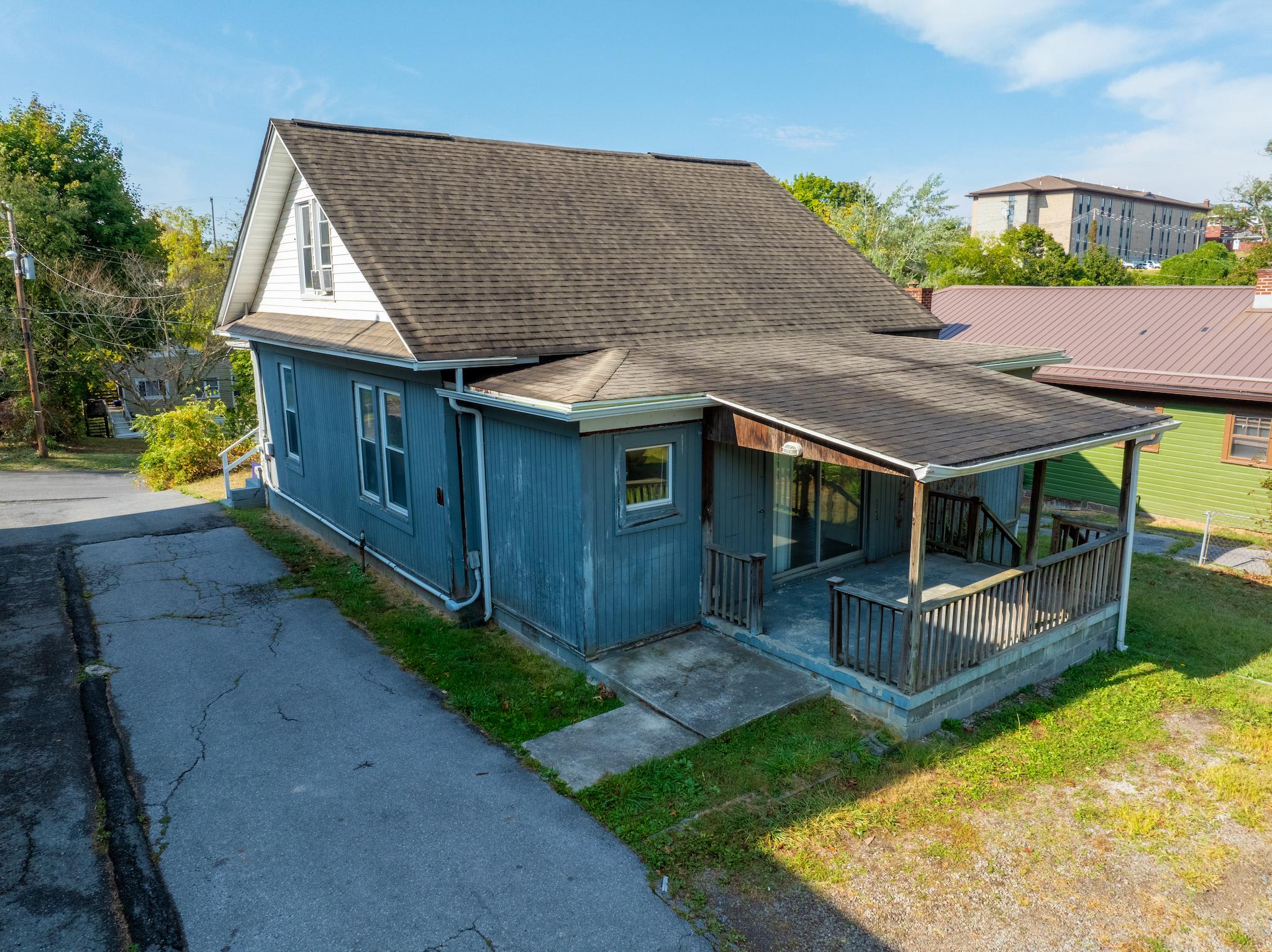 213 Crawford Street – photo 5