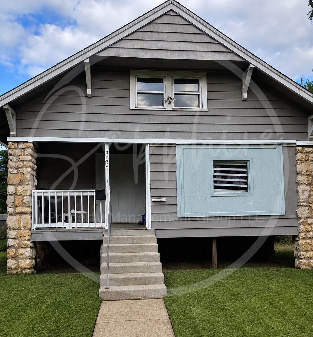 5505 Woodland Avenue – photo 1