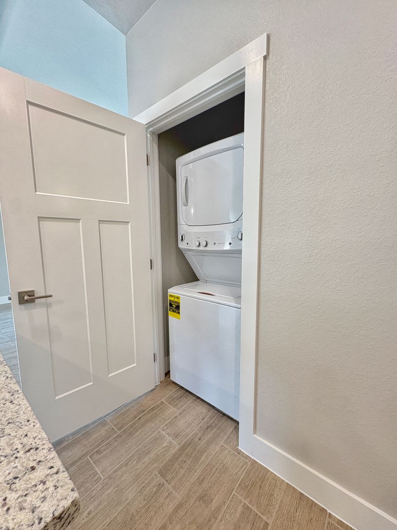 Charming Brand-New 3 Bedroom, 2 Bath Home in a Peaceful Community – photo 4