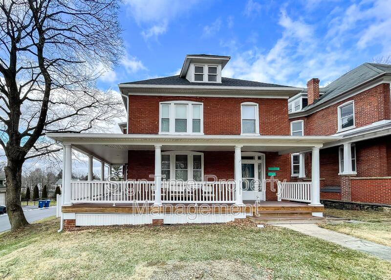 17842 Virginia Avenue – photo 1