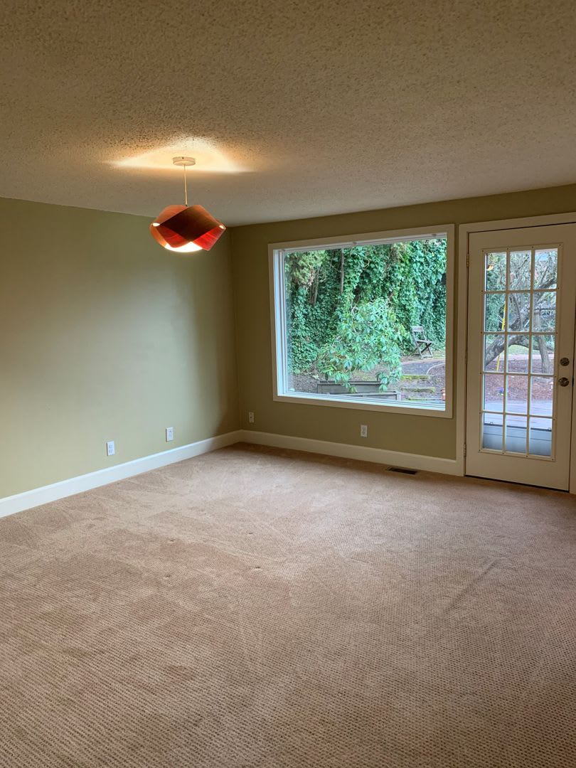 Beautiful South Eugene Home – photo 5