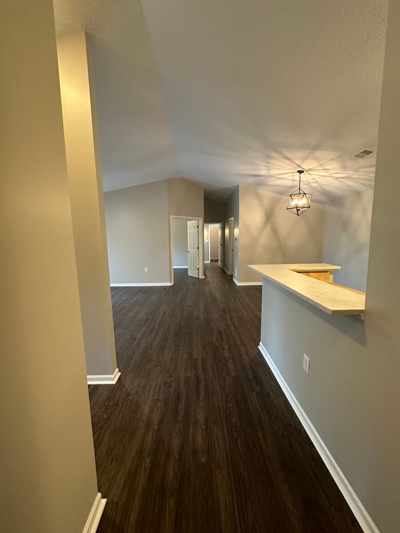Worthington Glen Condo For Rent 2Br 2Ba With Garage And Bonus Room – photo 2
