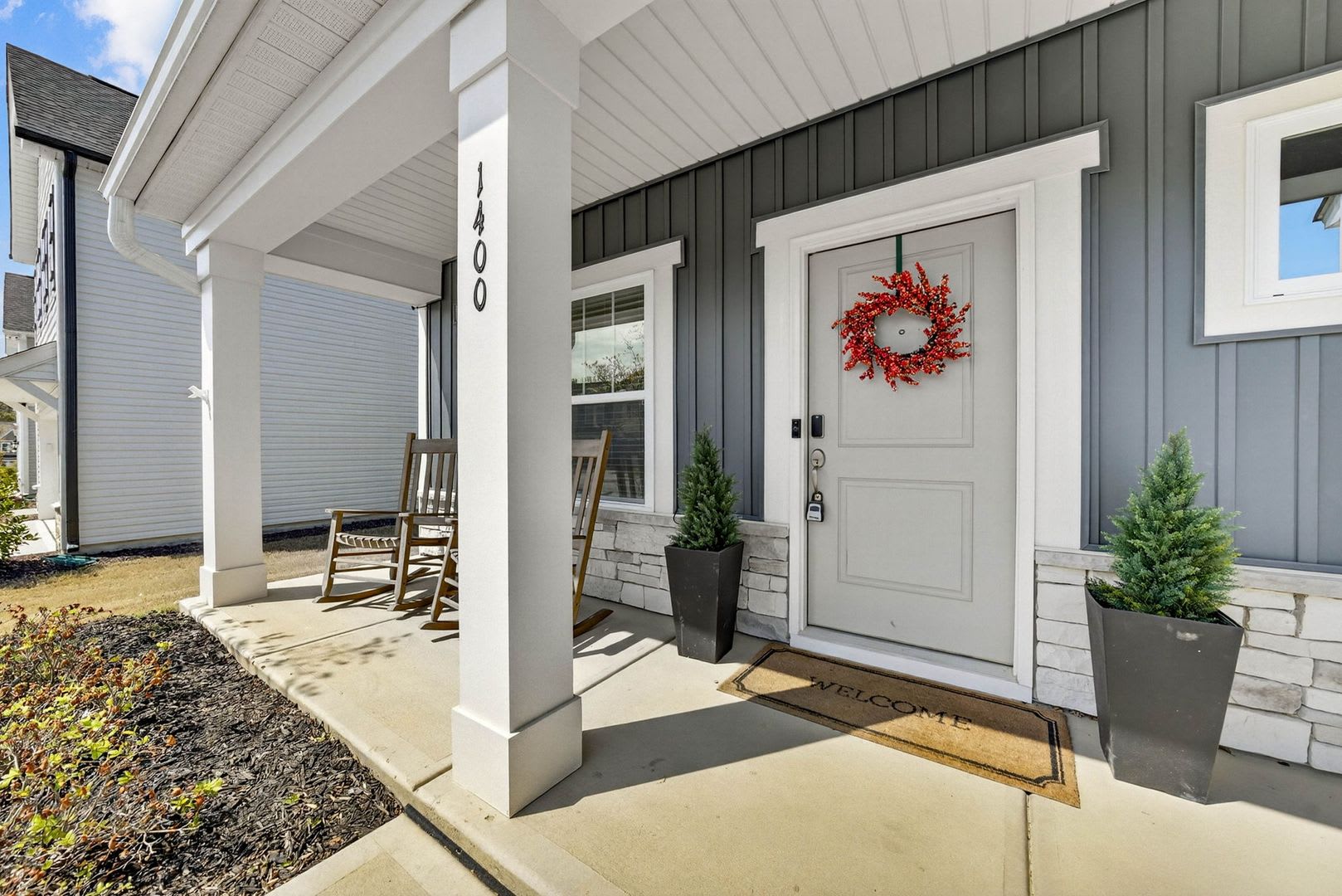 Spacious 5-Bedroom Home in Arlington Meadows! – photo 3