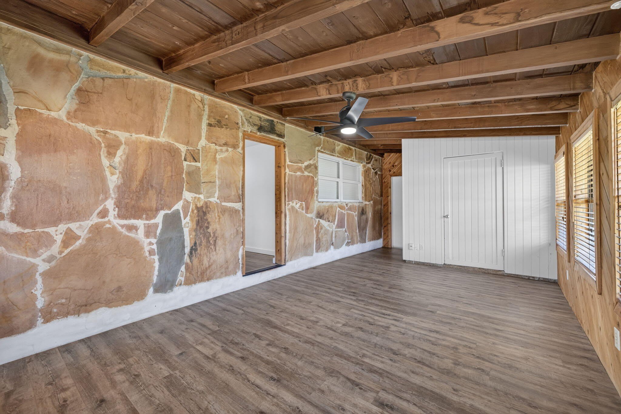 1817 NW AZALEA Street – photo 4