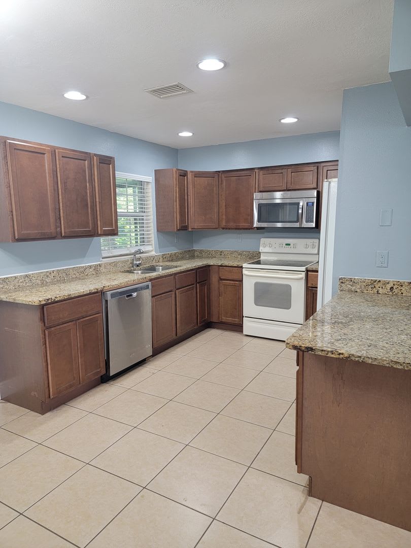 Gorgeous 3/2/1 Near Downtown Inverness!!! – photo 5