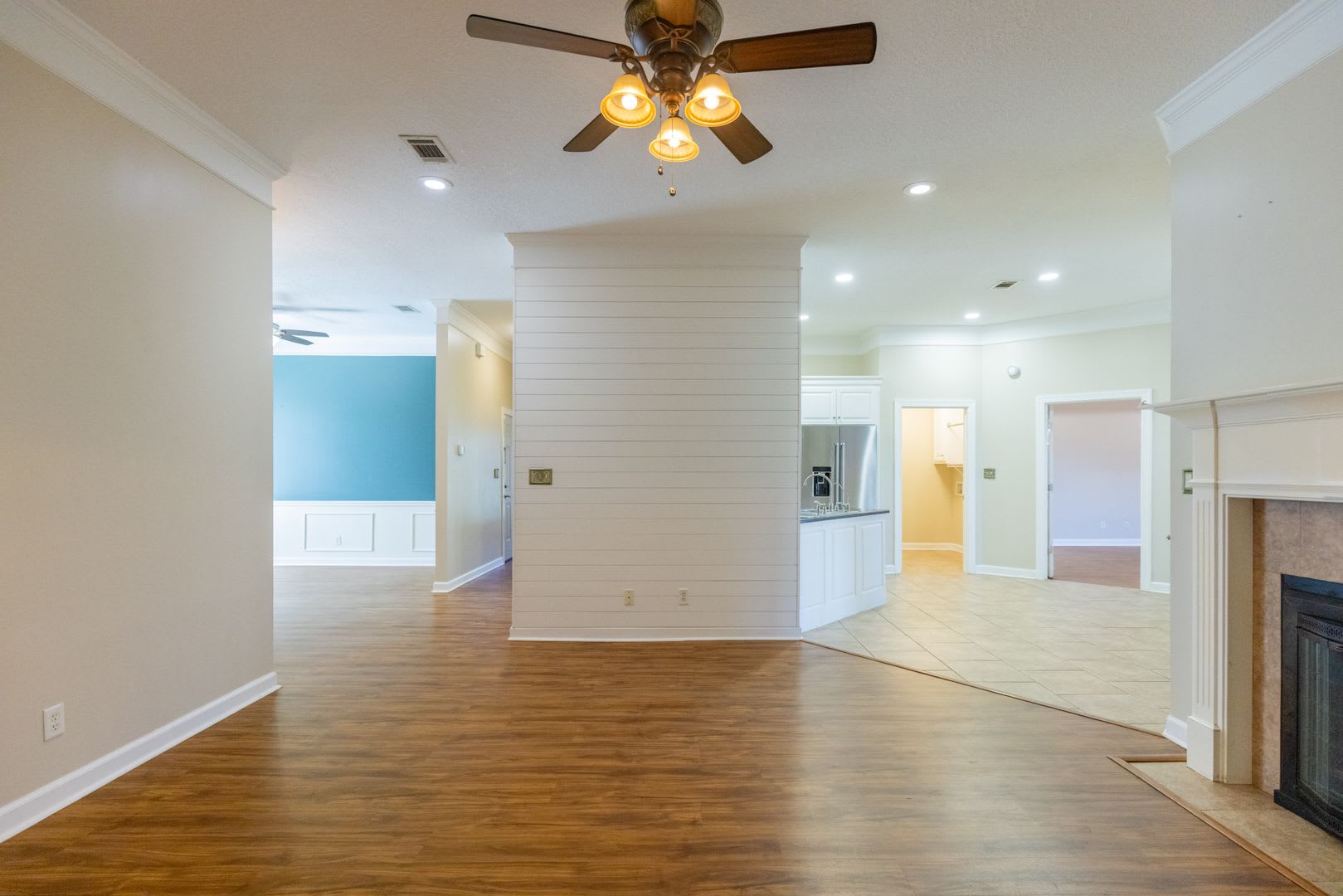 4004 Grey Oak Drive – photo 5