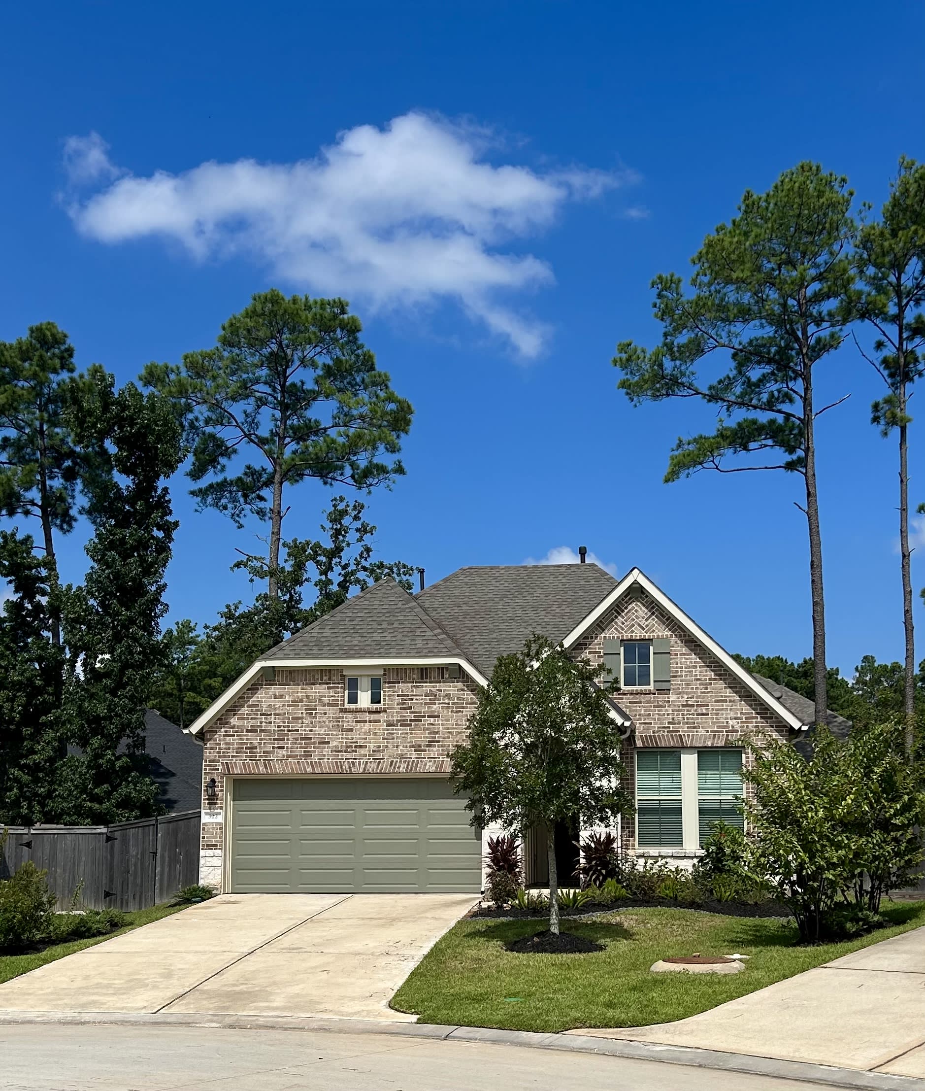 322 Fan Palm Ct – photo 1