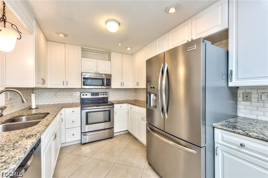 1495 Cranville Square – photo 5