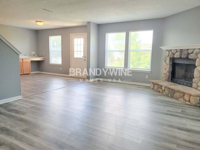 10756 Glenayr Drive – photo 3