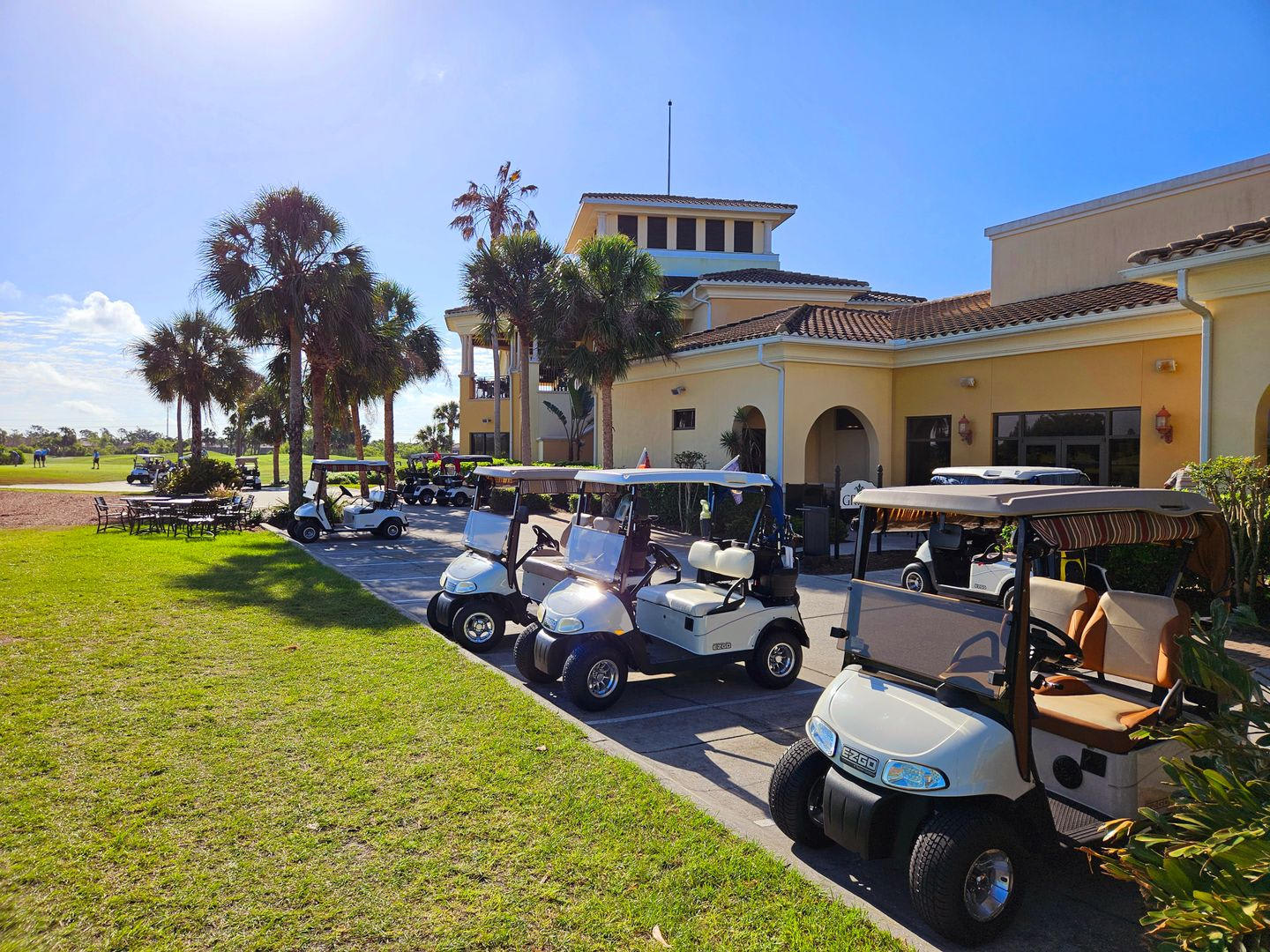 Seasonal Short Term 2 Bedroom 2 Bathroom Single Family Home In Venetian Golf River Club – photo 3